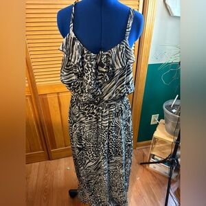 Faded Glory Black and White Animal Print Maxi Dress